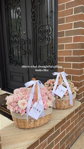 Thoughtful Flower Arrangement Ideas for Gifting