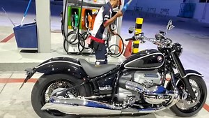 Petron Blaze 100 is the highest octane gas in the market. It is also Euro 6 compliant making it environmentally friendly. High octane gas burns slower adding to the engines power, less wear and no pre ignition knock which is so bad for our pistons. #petronblaze #petronBlaze100 #petronfuelwise #petronph #bmwR18 #bmwmotorrad | Kuya Kim Atienza