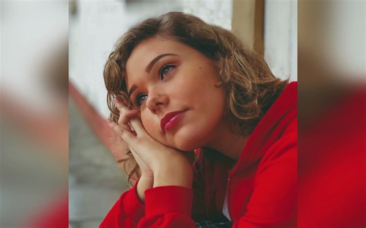 Besame Mucho (English version) - Divina - Bésame mucho is a song written by