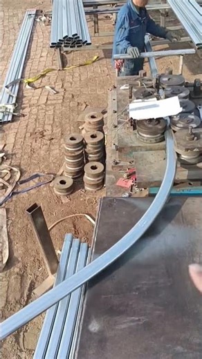 Long Metal Pipe Bending Process – Heavy Industrial Precision