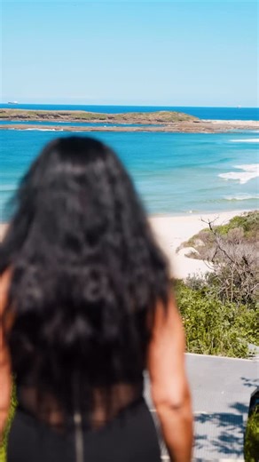 SHANTI PAGE | Sold Real Estate on Instagram: "Like New Family Friendly Contemporary Coastal Living … Beach, Bush and Bay … Catherine Hill Bay top Surf beach, and safe patrolled swimming around the surf club, and easy bayside swimming around the jetty, with Moonee Beach, and all of Lake Munmorah National Park’s trails, coastline and beaches at your doorstep … Fabulous 2 storey home, with ample open plan living, and lovely stone tops island bar kitchen on the ground floor, spilling outdoors to a f