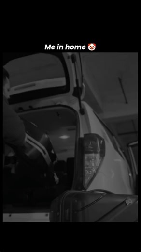 Idiotic log on Instagram: "Me in gym vs me in home #Beastlife"