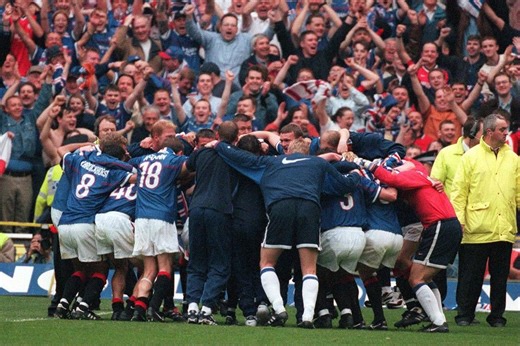 Ally McCoist slams Chelsea huddle controversy