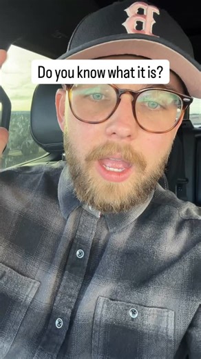 Digging_For_Bricks | The new Lego shopping Street modular building that is going to be released in January 2026 features a return of some very important Lego... | Instagram