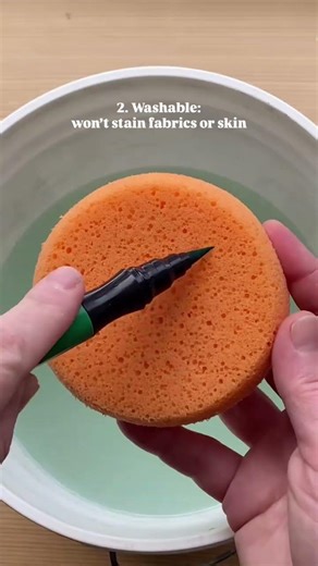 How to use paint brush pens ❤️ ••• Follow @renee_lopresti for more!