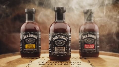 Jack Daniel's Sweet & Spicy BBQ Sauce, 19.5 oz Bottle