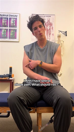 *non-traumatic lateral elbow pain that is. Bc then most likely we’re dealing with a tendinopathy and isometrics are usually the best way to treat tendon issues! To isolate the wrist extension make sure that arm is supported. Use a bb weight