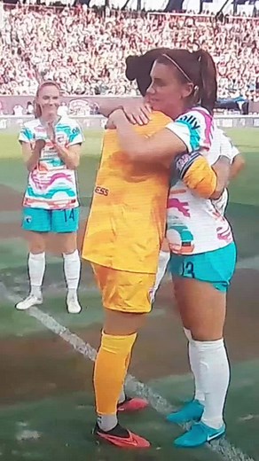 Alex Morgan's the last dance. ⚽️👋🏻 #futbolfemenino #uswnt #nwsl #alexmorgan