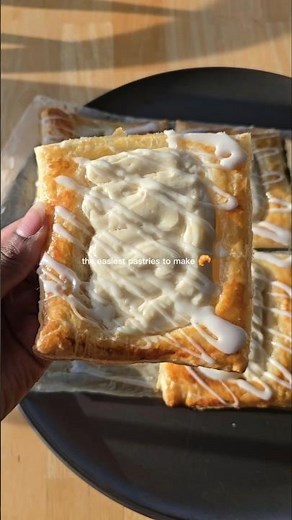 I present to you the easiest pastry to make: the cheese danish 🤤