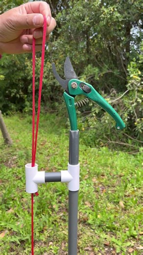 I Made a High Branch Pruner with PVC Pipes and Rope