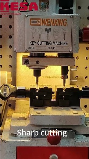 KESA cutter making keys on WENXING key machine #locksmith