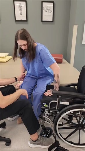 Footage of when I first started learning transfers in the hospital 🩻🤍♿️ #spinalcordinjury #paraplegic #spinalcordinjuryawarness #fyp #sci