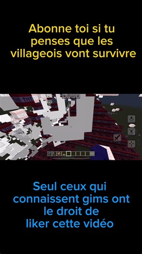 J’explose une pyramide en tnt sur minecraft