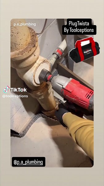 PlugTwista™ Sewer Clean-Out Plug Removal Tool Set