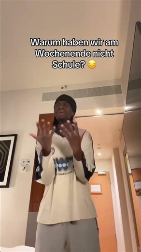 Auf welche Schule geht ihr? 👀 #unterhaltung #comedy #viralshort