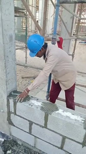 how to use holdFast and GI mesh in block work