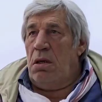 Benjamin Castaldi à l'hôpital ! Le chroniqueur a piégé son père Jean-Pierre Castaldi avec la complicité de sa femme Aurore. Revivez cette caméra cachée de ouf de #LaGrandeRassrah ! | C'est Que De La Télé