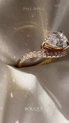 What is a pavé band? If you want more sparkle without going bigger: Pavé band. Tiny diamonds. Set close together. So the band shines like one surface. One of the simplest upgrades we recommend. It adds light, texture, and presence without changing the design. Dm or email us at info@Bouquetokcu.com to start your engagement ring design journey.