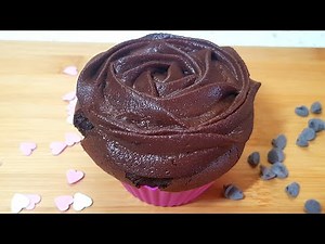 Cupcakes au chocolat. Recette facile et rapide (Meilleure recette)