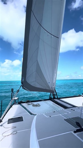 Serenity: Sailing to Compass Cay, Bahamas. #sailing #sailingcatamaran #vision444 #bahamas