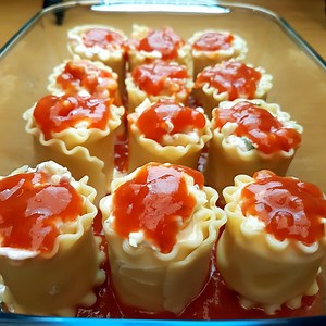 29M views · 177K reactions | ENROLADO DE LASANHA COMO VOCÊ NUNCA IMAGINOU!! SUPER FÁCIL E RÁPIDO! | SuperDicas | Facebook