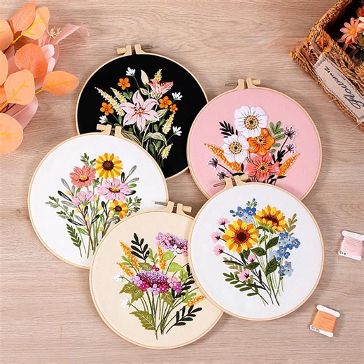 Colorful Flowers Embroidery Kit for Beginners Modern, Easy Floral/floral Art Kit With Hoop, DIY Starter Craft Kit for Adults, Gift for Her - Etsy
