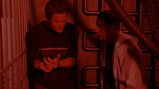 Animorphs S01:E15 - The Leader (Pt. 1)