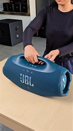 Massive 28-Hour Playback! JBL Boombox 4 with 99Wh Battery