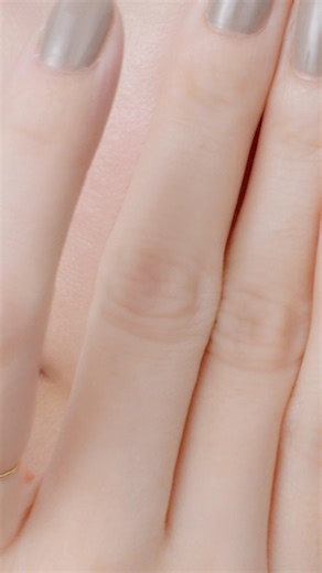 SUQQU | スック | A multi-purpose, smooth-textured balm, designed in a softly rounded format that fits comfortably in the palm, delighting even the most... | Instagram