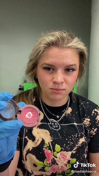 Exploring the Art of Decedents Makeup: Mortuary School Insights