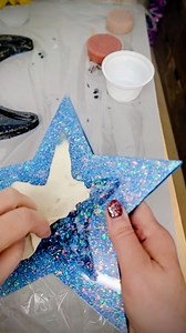 Starry 🌟✨💫 Christmas resin tree topper | Resinista