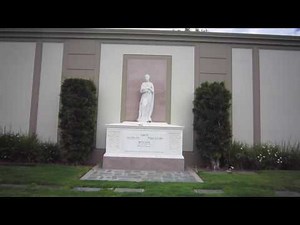 Bette Davis Gravesite