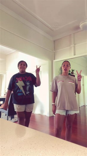 @Bee Bee 🩷 #unilife