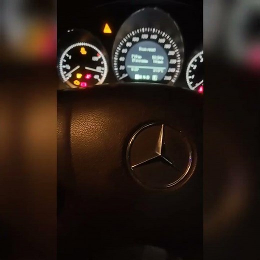 Mercedes check engine light on #shorts #trendingshorts #trendingshorts #mercedes #engine
