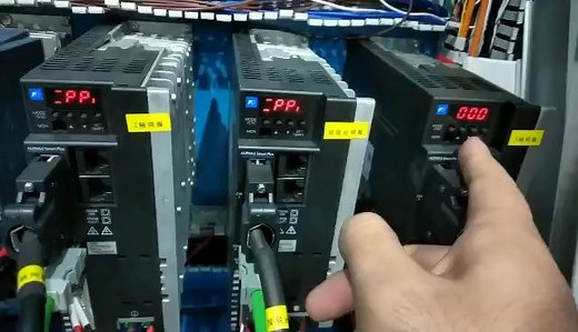 PLC编程入门：伺服电机参数设置方法