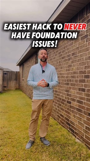 👉 Aside from making sure your grading is sloped away from your home, rain gutters are literally the best thing you can install to prevent any foundation issues! #hometips #lubbockrealtor #foundation #raingutters #homeownership …just keep em clean 😁 💬 Comment “Relocate” if you have plans of moving to Lubbock, Texas, and let’s talk smooth transition! 👉For home values, upcoming tours, exclusive showings, future tips and content, just follow me and shoot me a DM or drop a quick comment! Instagra