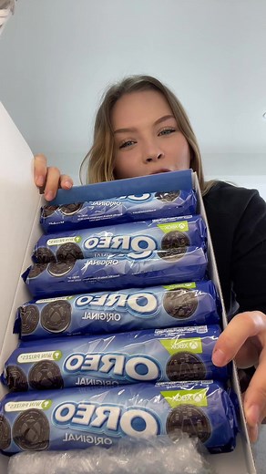 Look at this!!😍 Oreo lovers dream😍 #oreo #xbox #giftidea #giftideas #xboxoreo #fyp #viral #trending #foodtok #foodie #xbox #springsale #springvibes #tiktokmademebuyit #oreos #cookies #xboxpass #originaloreo #obsessed