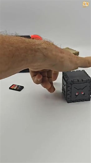 📦 Thwomp the Brutal — 13 Switch Games in a 5 cm Cube • 3D files ➡️ Download 3D print model: https://cults3d.com/:3509422 💡 Designed by LabLabStudio #3DPrinting #3DPrinter #Printable #STLfile | Cults.