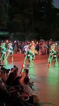 Disneyland 2025 Main Street Electrical Parade People Watching Walt Disney Fun Night Toy Story Jessie