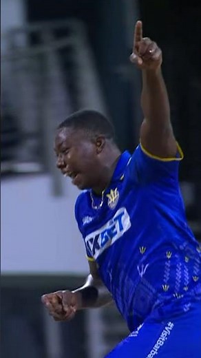 Sunil Narine FALLS to Jakeem Pollard! 🔥