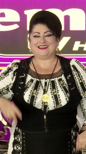 Urmăriți Emi TV și bucurați-vă de muzica celor mai iubiți artiști! 🤩📺 #IleanaLaceanu #EmiTV #muzica #artiști #concert #romania #TVshow