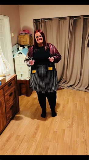Friday Night Baby 💃❤️🥂 #friday #bbw #cheers #tiktokoftheday #curvygirlcommunity