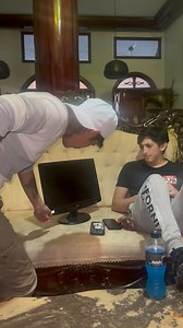 Rancheríto le lleva un monitor de computador por la tele de 75 que le quebró a Benito | Werly Borelli