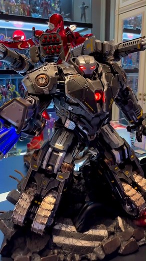 The angular and aggressive design of War Tank is extensively detailed, drawing referencing from Rhodey’s military background. Hefty armour-plated suit, tank tracks as legs for mobility, a massive rail gun on his right, missile launchers, and multiple gunpower powers up War Tank to be an extremely offensive and powerful asset to have on the battle scene. Reel of the XM Studios War Tank Ver B by @indo.stark #XMStudios #XMLife #statue #collectibles #statuecollectors #statuecollection #statuecollect
