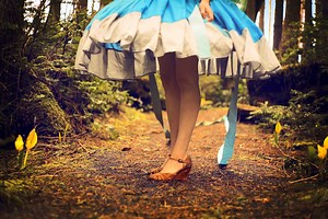 How to Make a Hoop Skirt: 15 Projects • Crafting a Green World