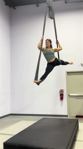 Showcase prep has begun 🤭 #AerialSling #AerialArts #Aerialist #ForYouPage #FYP