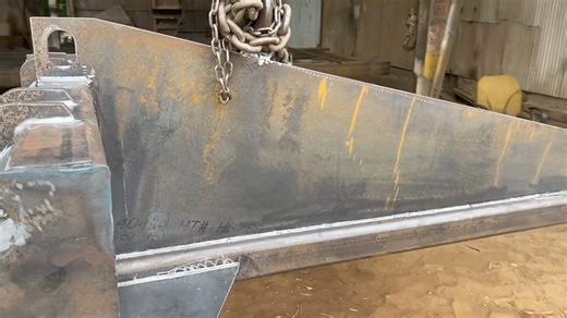 23K views · 570 reactions | Another HMS Skidsteer attachment with a lifetime warranty, 6’ Stinger for lifting anything the machine can handle. 4”x4”x1/2” square tubing all gusseted up with 1/2” plate and welded up solid. Hebbronville Machine Shop where stuff is built to last. | Hebbronville Machine Shop | Facebook