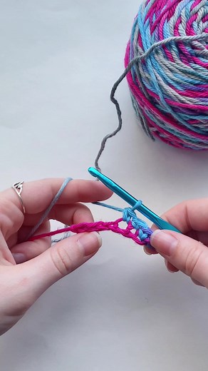 #learntocrochet #howtocrochet #Jlrons__ #yarnlove #howtochain