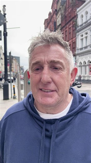 It’s St David’s Day, and the feeling across the country is absolutely top drawer. Whether you’re pinning on your daffodil, or simply catching up with friends, today is about celebrating everything that makes Wales special. Rugby is at the heart of our identity, but the spirit of this nation runs much deeper. From the valleys to the coast, the pride of our people is on full display today. Enjoy every moment of the celebrations and keep the flag flying high. Cymru am byth. 🏴󠁧󠁢󠁷󠁬󠁳󠁿 | Wales R