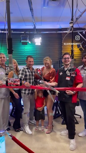 So excited to announce the launch of @podcastjunkeezstudios first franchise location in Boca Raton FL🥰 We’re looking to expand into every major city & with @jonorlando & @travisflesher behind the scenes this will help so many local creators & businesses grow🙌🏼 #podcast #bocaraton #florida #fl #boca #podcasting